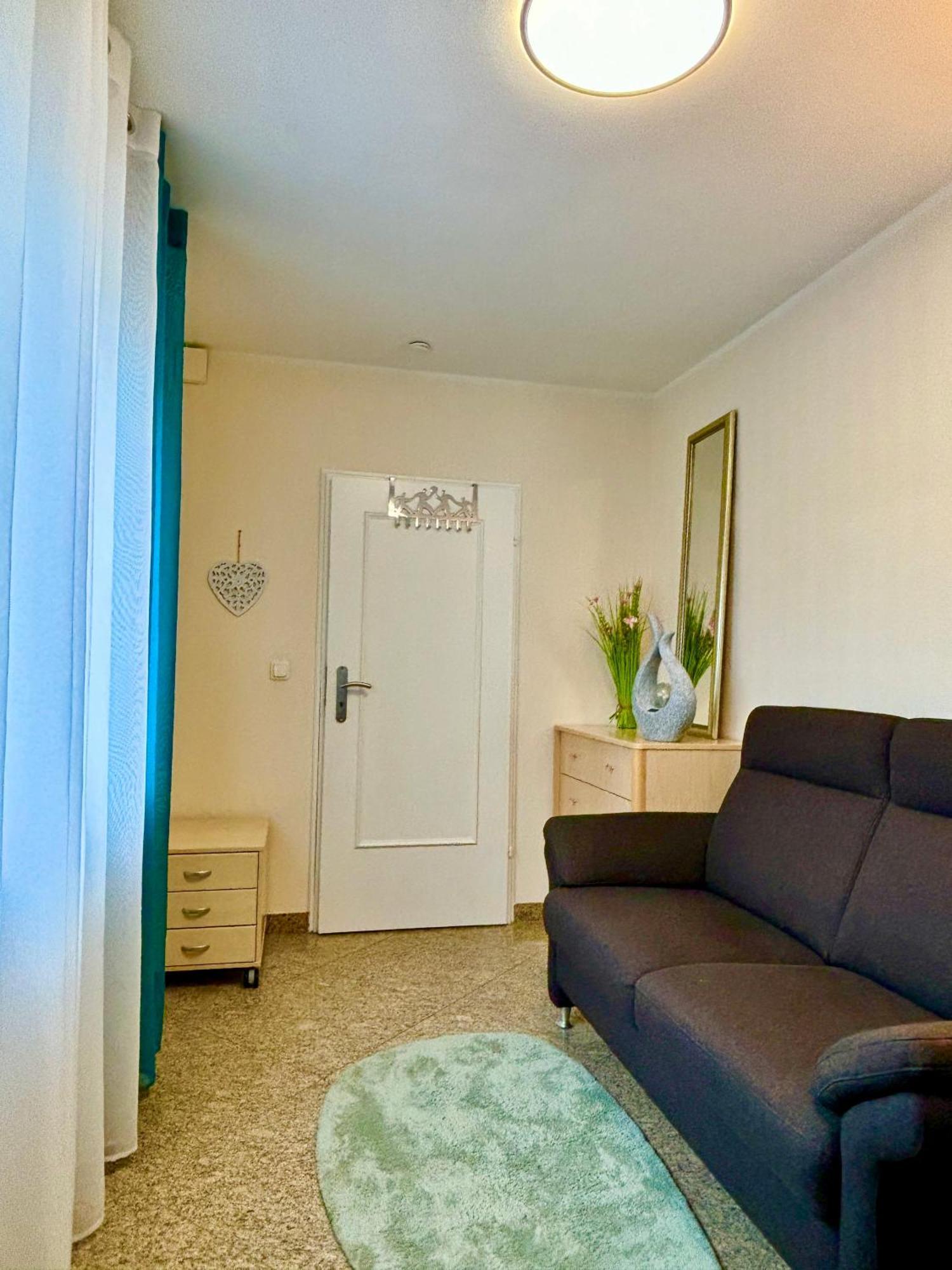 Wolkenzimmer Mit 140 Cm Bett Im Erdgeschoss Seligenstadt Dış mekan fotoğraf